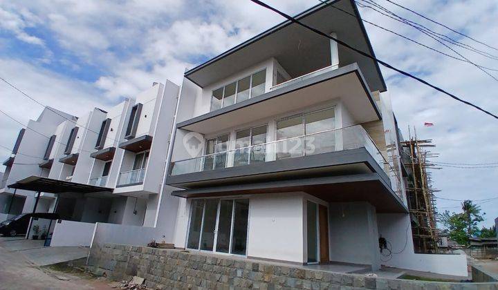 Dijual Rumah Di Taman Surya Brand New 3 Lt Siap Huni 1