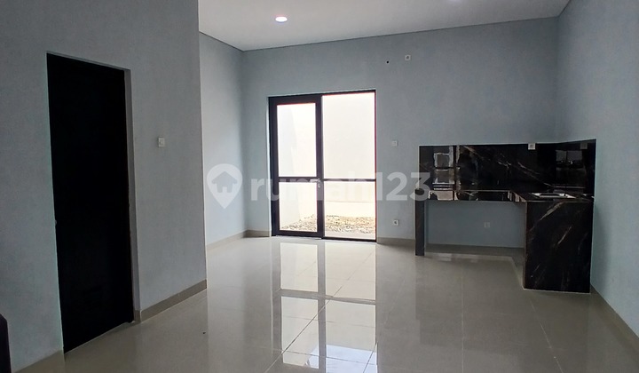 Dijual Cepat Rumah Di Taman Surya Jakbar