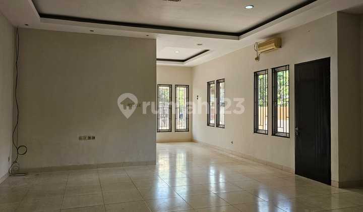 For Sale House in Citra Garden 2 Ext with Strategic Location