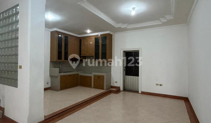Dijual Rumah Taman Surya 5 Sudah Renovasi
