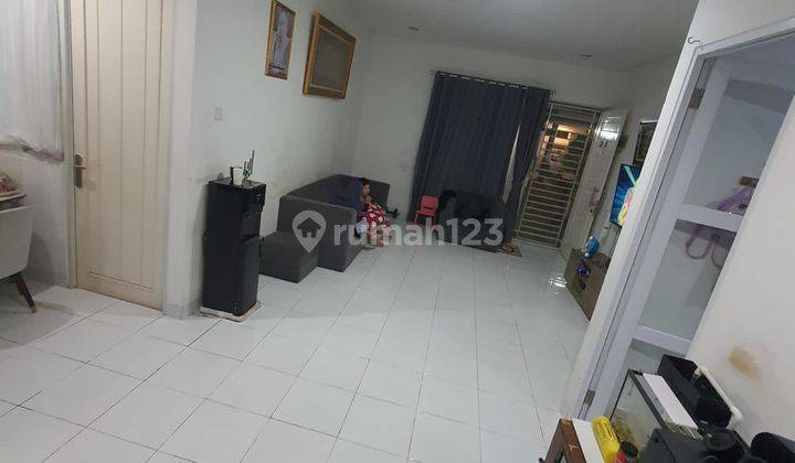 Dijual rumah 2 lantai siap huni di BSD Sevilla 1