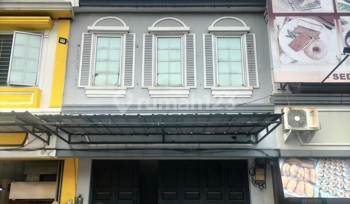 For Rent 2½ Story Shop House at Golden Viena Shop House Bsd ( Li)