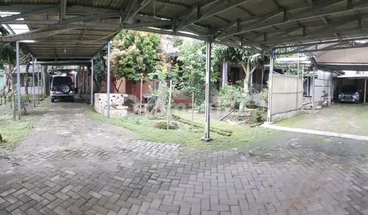 For Sale House + Spacious Pavilion in Gg. Adil Setu Tangsel (Li) 2