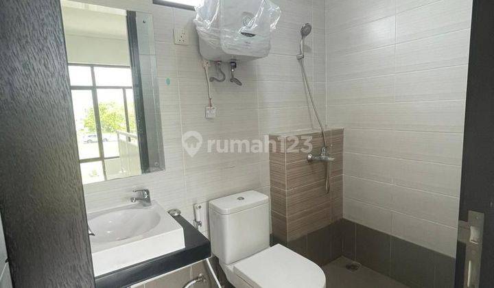 Rumah 2 Lantai Siap Huni Di Bsd Eminent Illustria (na)  2