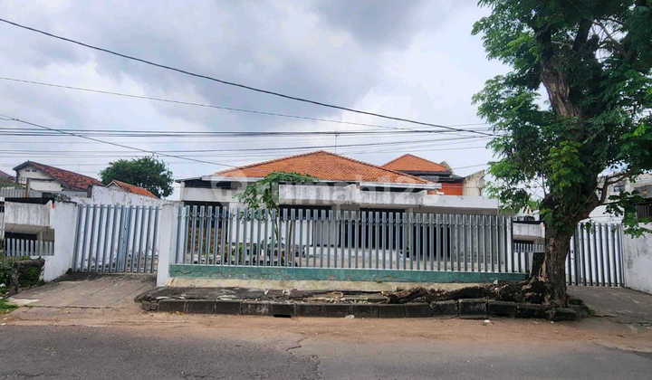 For Sale House Sam Ratulangi Dr. Soetomo Tegalsari Surabaya Ron.a3098
