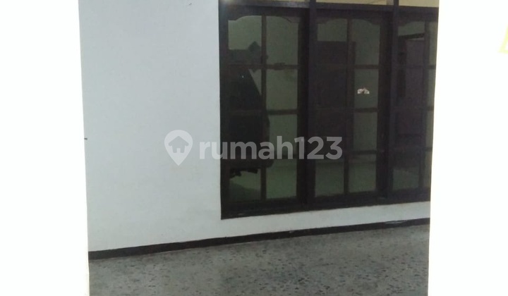 Rumah Usaha Jalan Penataran 26 A Banyuwangi Kota RON.Z001 5