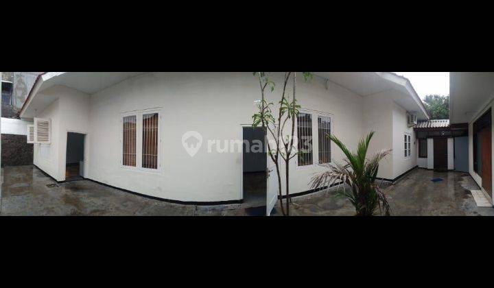 DISEWAKAN RUMAH JL KH. MISBAKH SURABAYA HEN.B003 5