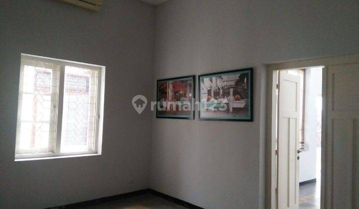 DISEWAKAN RUMAH JL KH. MISBAKH SURABAYA HEN.B003 8