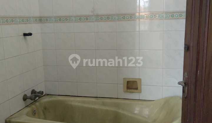 Disewakan Rumah Jalan Mojoklanggru Kidul Area Dharmahusada Surabaya Ric.b278 3
