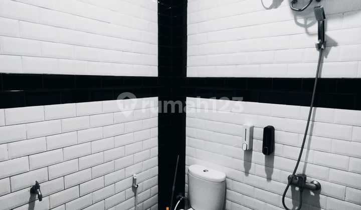 kamar mandi dijual rumah keputih permai sukolilo