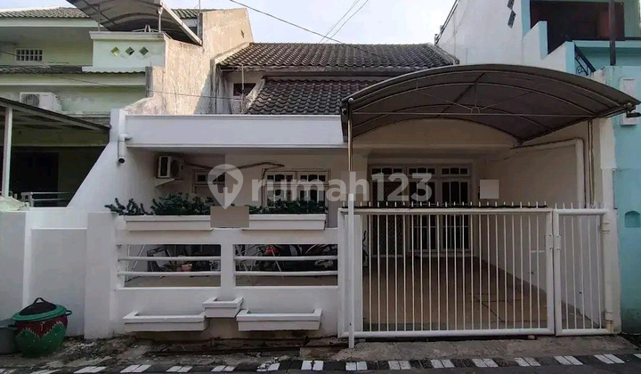 For Sale Deltasari Indah House Waru Sidoarjo Ron.a2184