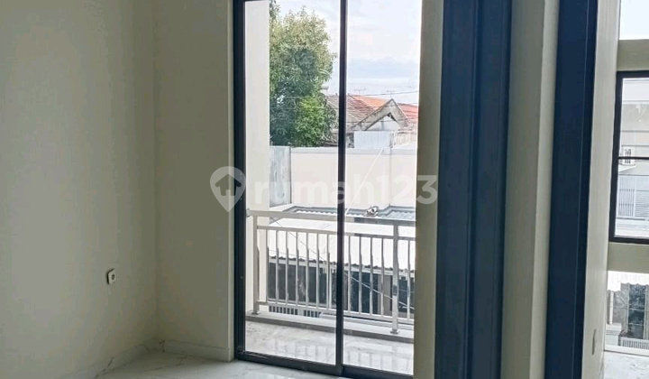 For Sale Wisma Mukti Klampis Anom Sukolilo Surabaya Ron.a2773 2