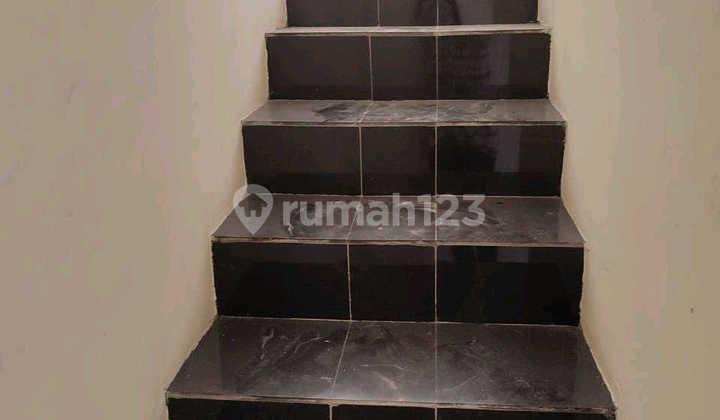 For Sale Green Lake House Wonorejo Rungkut Surabaya Ron.a944 2