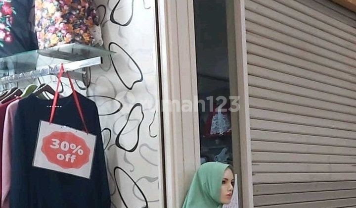 Dijual Stand Toko Royal Plaza Wonokromo Surabaya Ron.a1538