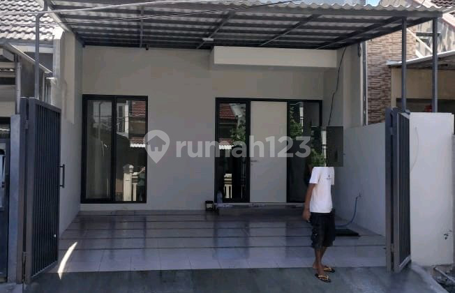 Dijual Rumah Satelit Utara Sukomanunggal Surabaya Ron.a2480 Dijual Rumah Satelit Utara Sukomanunggal Surabaya Ron.a2480
