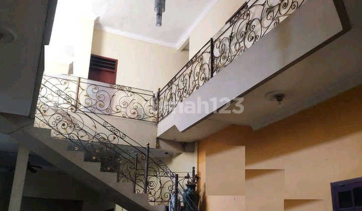 For Sale Barata Jaya Gubeng Surabaya Ron.a2993 2