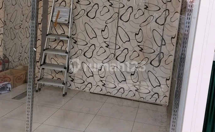 Dijual Stand Royal Plaza Ahmad Yani Surabaya Ron.a2229 Dijual Stand Royal Plaza Ahmad Yani Surabaya Ron.a2229