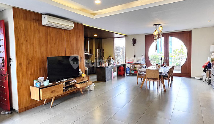 MOCH TOHA Ruko Rendeng 3 dan penthouse LUX Dijual MOCH TOHA Ruko Rendeng 3 dan penthouse LUX Dijual