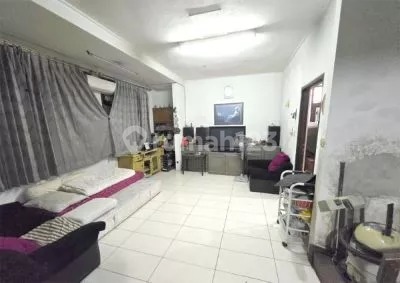 Tubagus Ismail Ruang Usaha dan Rumah Siap Pakai Disewakan Mainroad Dekat Rumah Sakit Ramai Tubagus Ismail Ruang Usaha dan Rumah Siap Pakai Disewakan Mainroad Dekat Rumah Sakit Ramai