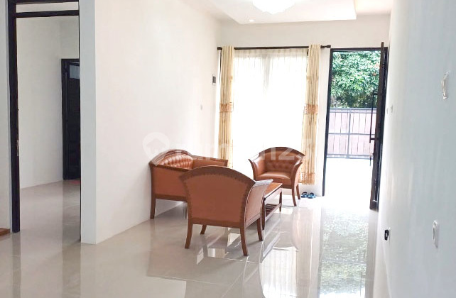 Gegerkalong Rumah Bagus Rapi Strategis Siap Huni Disewakan