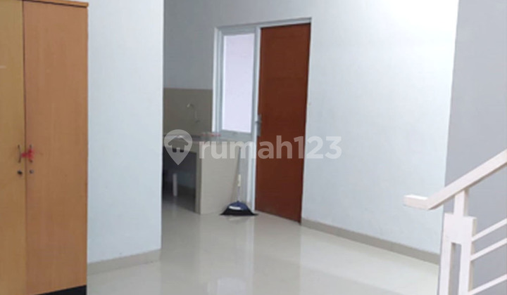 Cimahi Utara Rumah 2 lantai Asri Siap huni dalam cluster 1