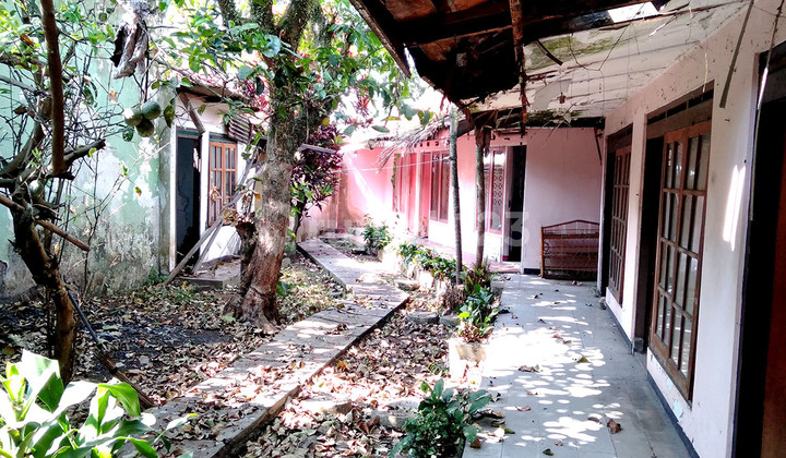 Setiabudi dekat universitas rumah hitung tanah murah cocok untuk kost HOOK Setiabudi dekat universitas rumah hitung tanah murah cocok untuk kost HOOK