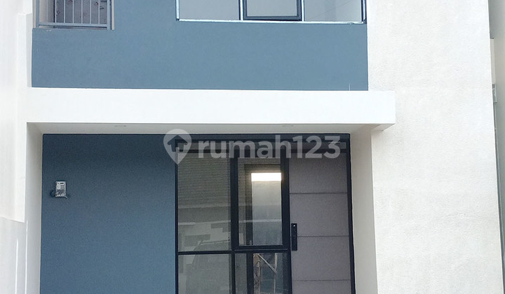 Ters Buah Batu Rumah Bagus Siap Huni 2 lantai Cikoneng