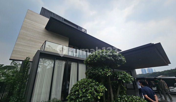 30X Installment Promo - Botanic Villa House 19X54 (1,024M2) Furnished with Pool