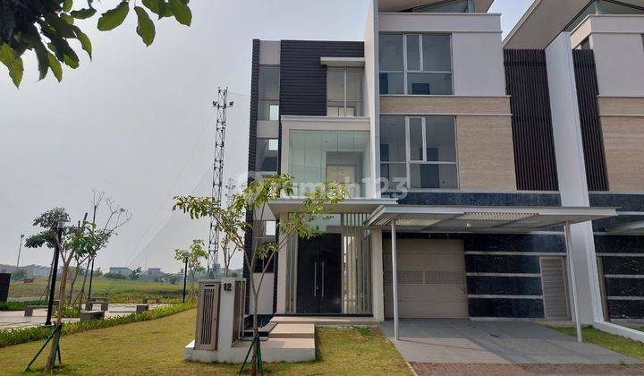 Dijual Rumah Mewah 3 Lantai di Golf Island View Golf Dan Danau 1