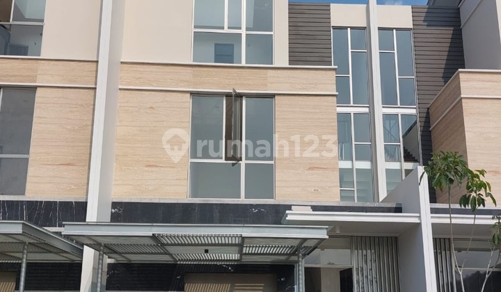 Cheap Sale Chopin Golf Island House 10X30 Golf View With Elevator