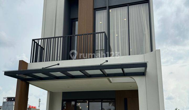 Rumah Murah Minimalis 6X11 3 Lantai Di Duri Kosambi, Jakarta Barat 1