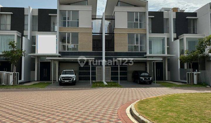 Rumah Mozart Golf Island 12x35 Gandeng View Golf Dan Taman 1