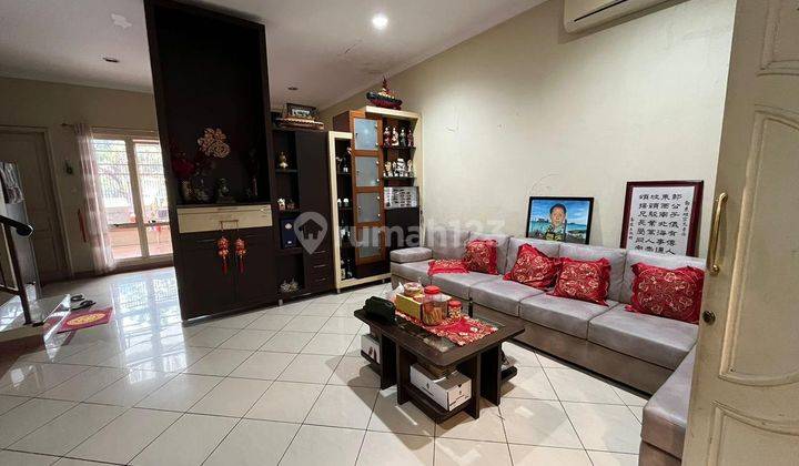 Dijual Rumah 8x18 Full Furnished di Akasia Golf Bgm Pik 1