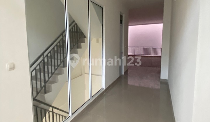 Shibuya Shop House 4.5x16.25 PIK 2 Cheapest