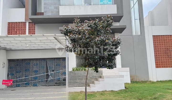 Murah Banget! Rumah PIK2 15X30 Siap Huni!