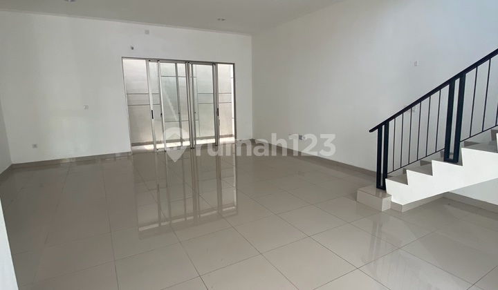 Bisa KPR - Rumah 8X15 Pik2 Siap Huni Bisa KPR - Rumah 8X15 Pik2 Siap Huni