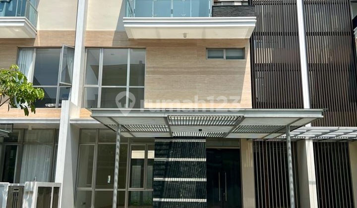 Cheapest! Luxurious 3-Story Chopin Golf Island House 10X20 Cheapest! Luxurious 3-Story Chopin Golf Island House 10X20