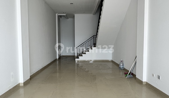 Ruko Golf Island 4 Lantai 4.5X15 Pinggir Jalan Termurah! Ruko Golf Island 4 Lantai 4.5X15 Pinggir Jalan Termurah!