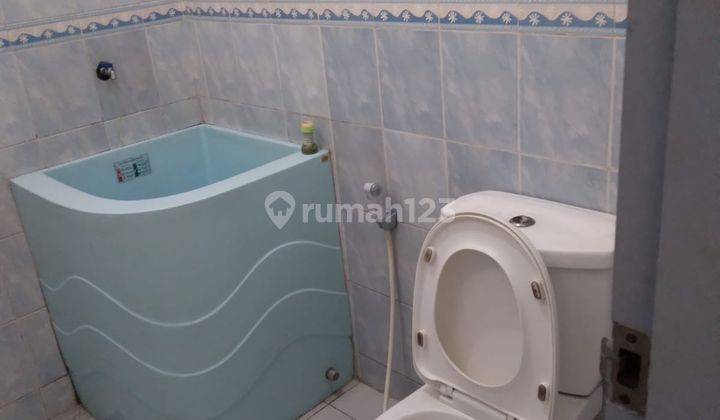 Disewakan Rumah di Villa Melati Mas 9