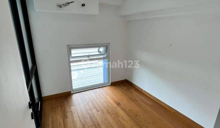 Apartemen Baru Siap Huni  8