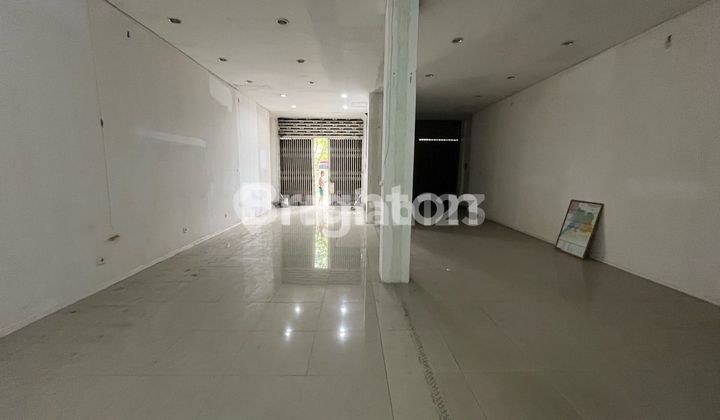 DISEWAKAN RUKO GANDENG DI TENGAH KOTA BANJARMASIN  2