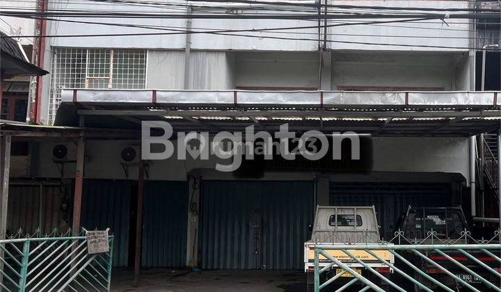 DISEWAKAN RUKO GANDENG DI TENGAH KOTA BANJARMASIN 1