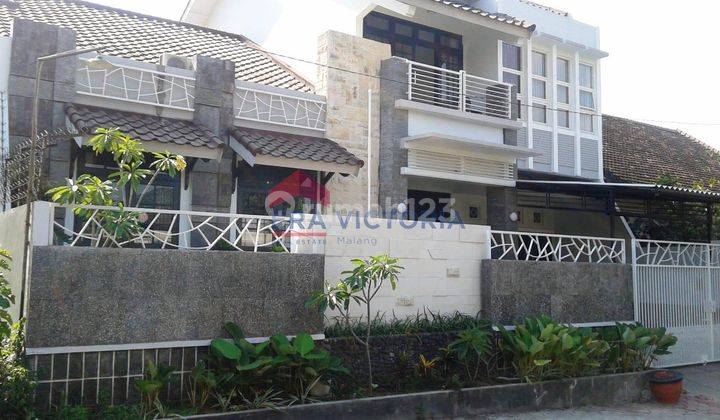 Rumah Sangat Terawat Di Bukit Dieng, Furnished, Dekat Unmer & Pusat Bisnis Kawi 1