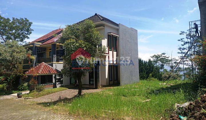 Rumah Villa Perabot Lengkap Di Komplek Villa Favorit Kusuma Argo, View Cantik 2