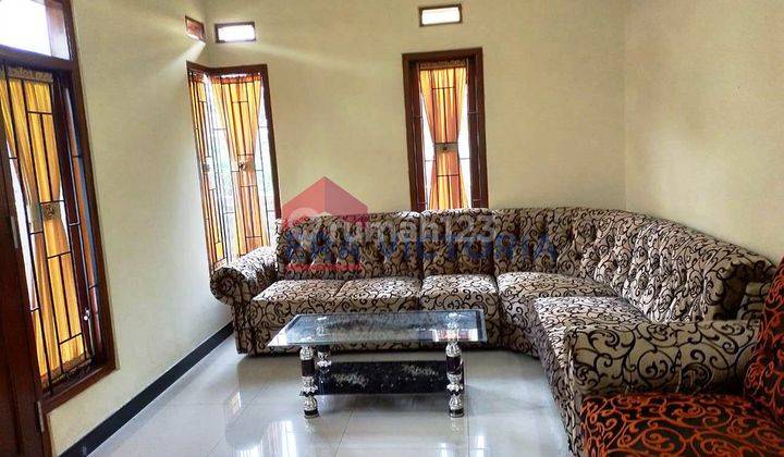 Rumah Villa Bagus Perabot Lengkap Dewi Sartika Kota Wisata Batu 3