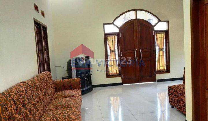 Rumah Villa Bagus Perabot Lengkap Dewi Sartika Kota Wisata Batu 4