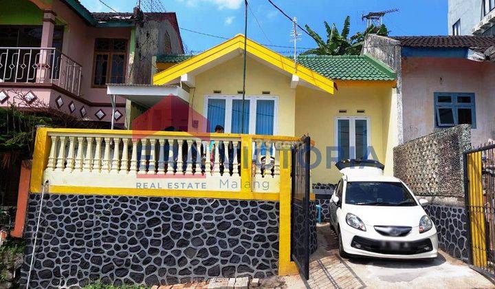 Rumah Villa Cantik Terawat Di Kawasan Wisata Pujon Dekat Batu 1