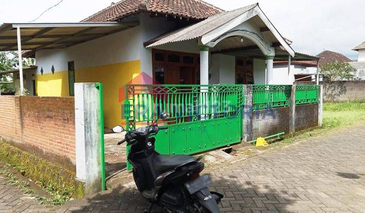 Rumah Pojokan Di Kalianyar Lawang Dekat Wisata Petik Jeruk Madu 1