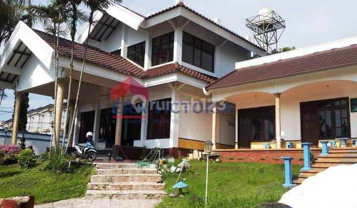 Rumah Villa Strategis Wisata Batu Cuma 3 Menit Dari Jatim Park 1 2