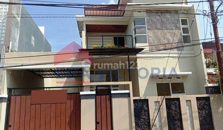 Rumah 2 Lantai Masih Baru Dengan Smart Key Di Batubara Blimbing 1